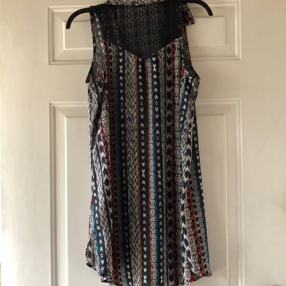 Patterned Dress - Picture 3 of 3